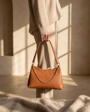 کیف زنانه دوشی دو زیپ عسلی با تخفیف ویژه